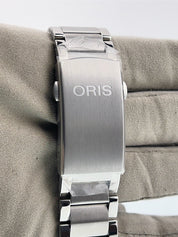Oris Aquis Date Stainless Steel Blue Dial 44mm Automatic Mens Watch 7730