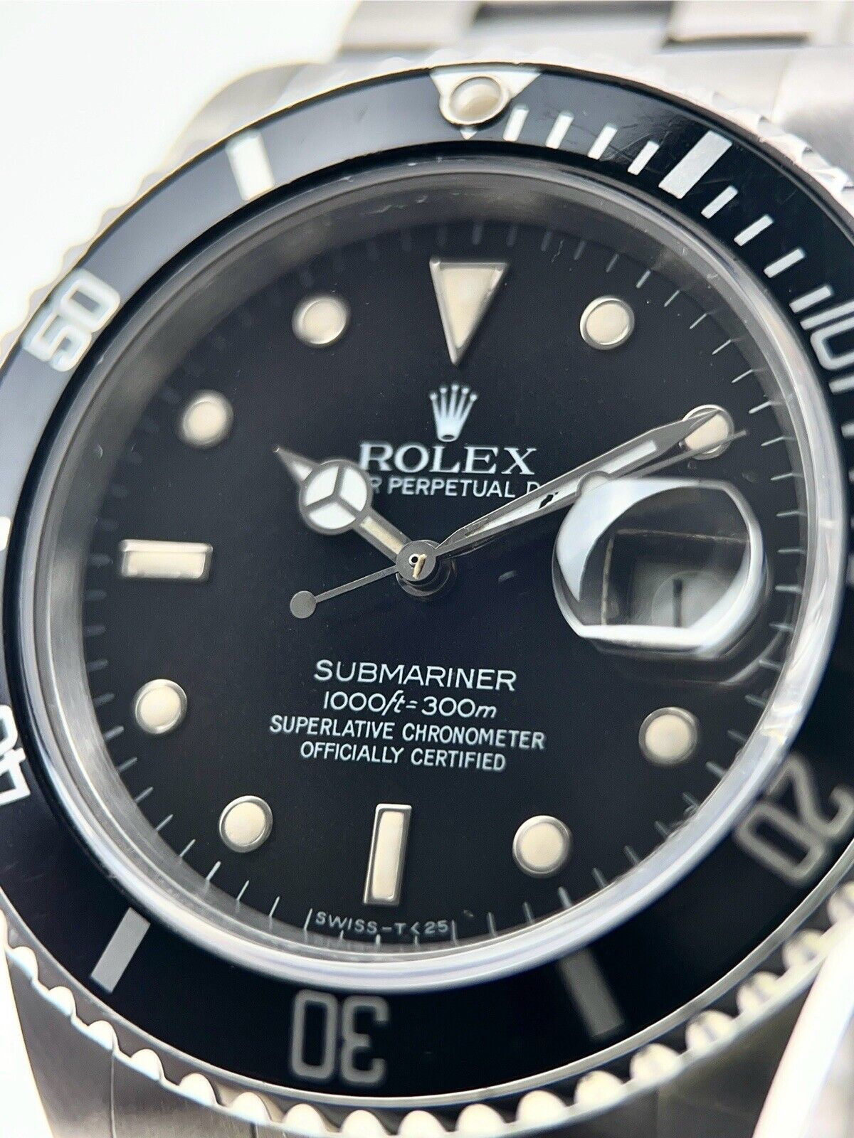 1985 Rolex Submariner Date Stainless Steel 40mm Automatic Men’s Watch 16800