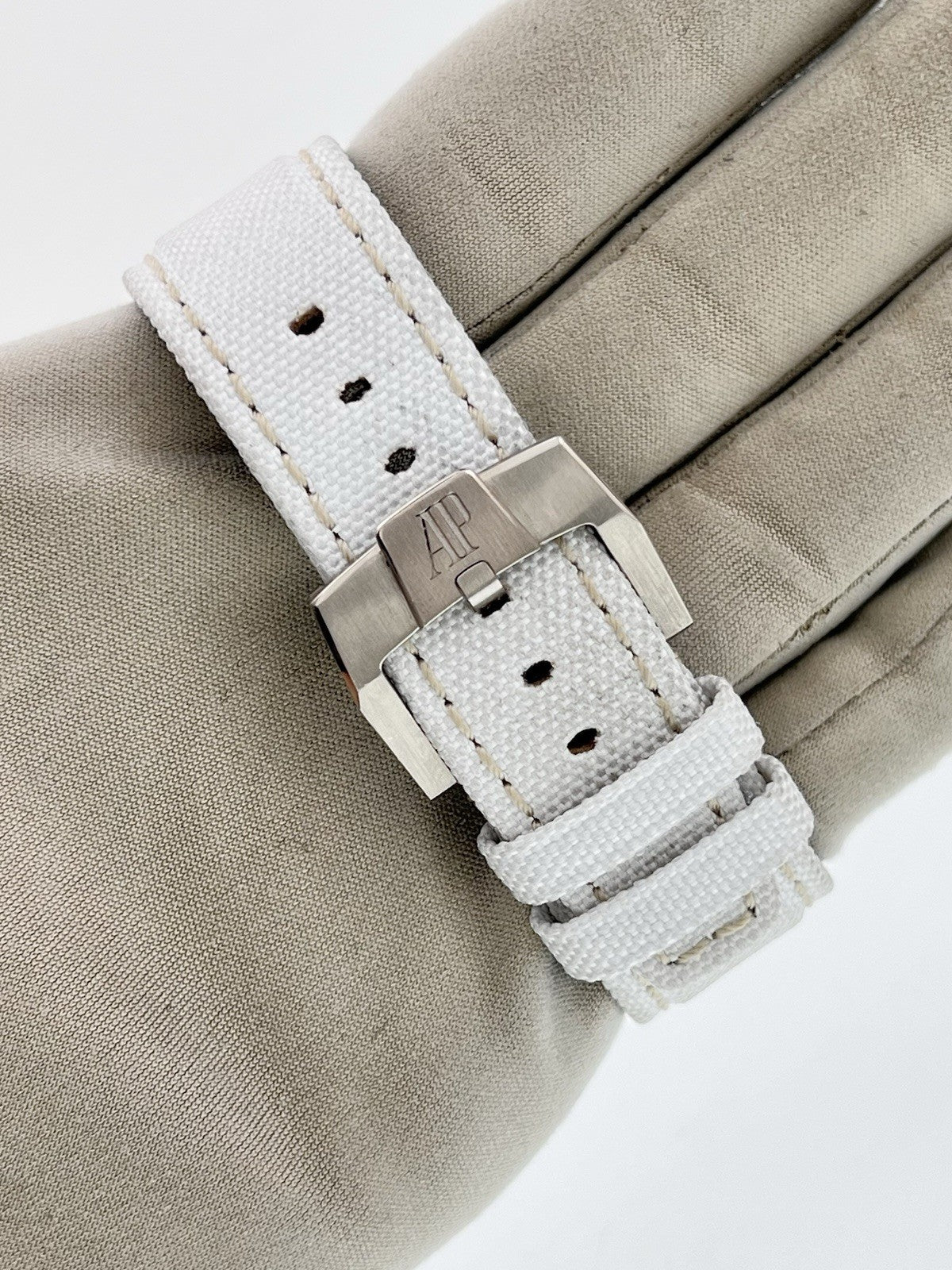 Audemars Piguet Code 11.59 18k Gold Grey Dial 41mm Men's Watch 15210CR.OO.A009CR