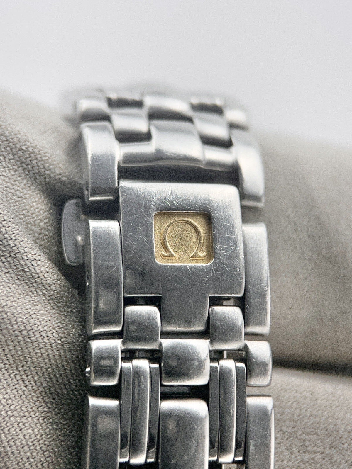 Omega Seamaster Ladies 300M Quartz Movement Watch Blue Dial Ref. 596.1505