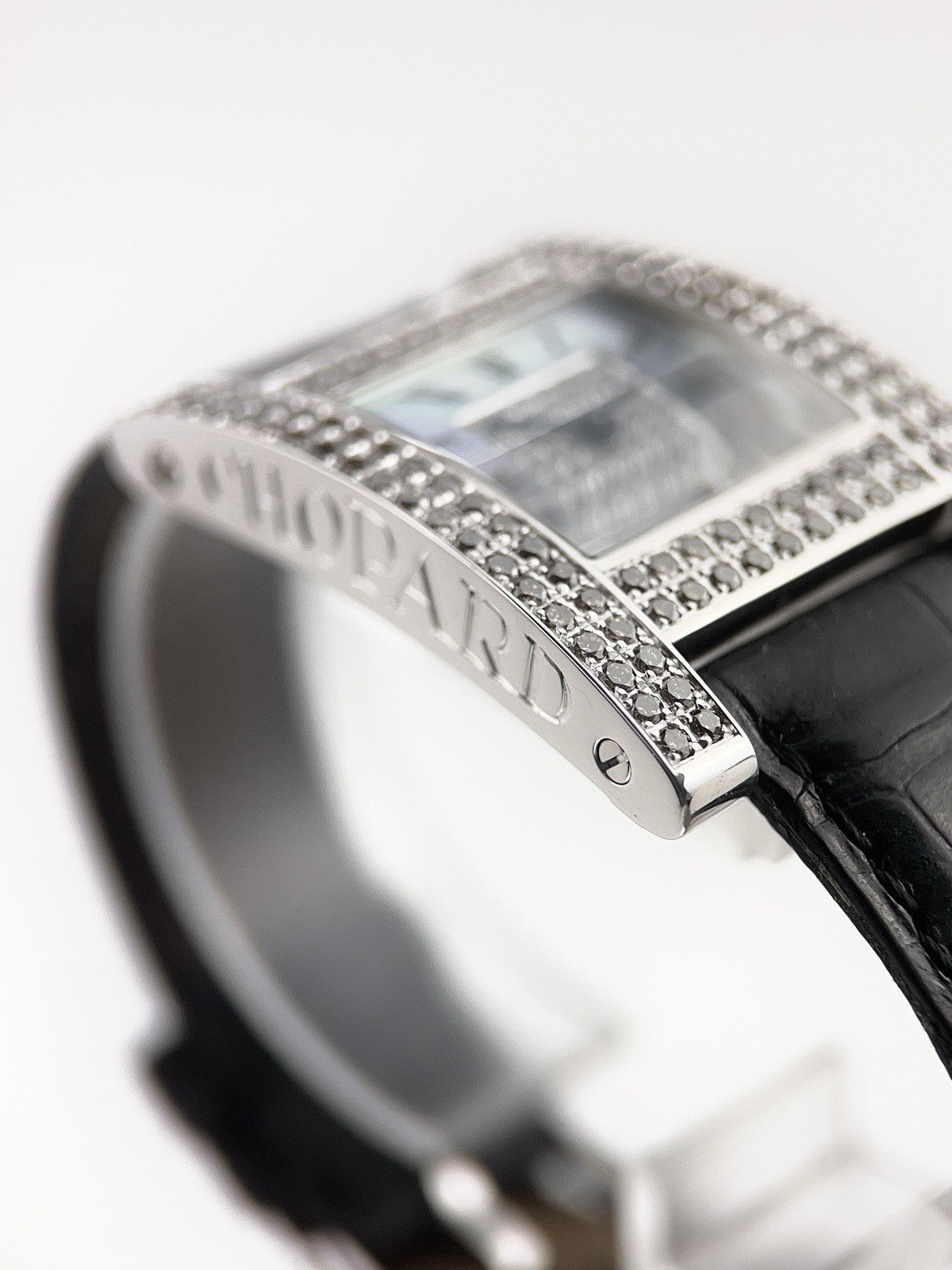 Chopard Your Hours 18k White Gold MOP Dial 24mm Quartz Women’s Watch 13/6818-55