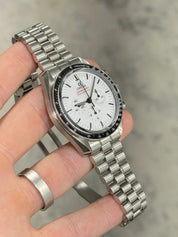 2025 Omega Speedmaster White Dial 42mm Manual Wind Mens 310.30.42.50.04.001