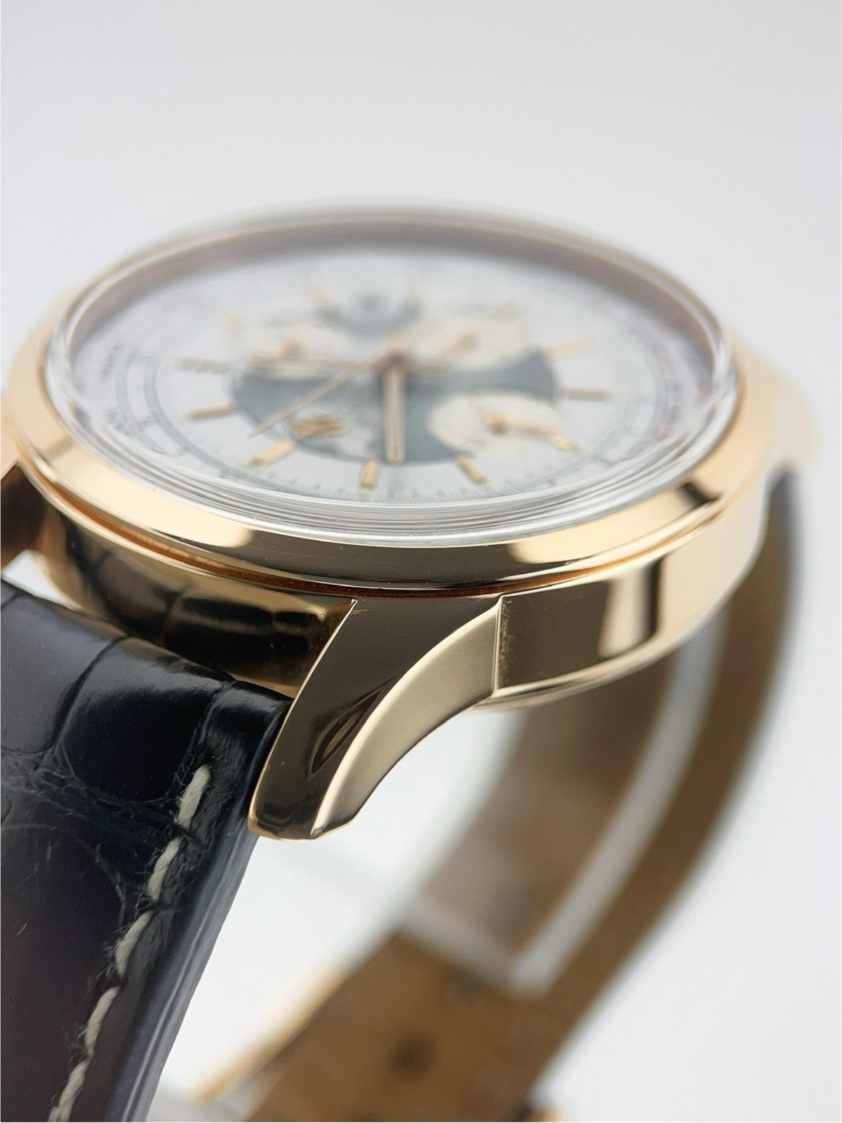 Breitling Transocean Chrono 18k Rose Gold White Dial 46mm Automatic Watch RB0510