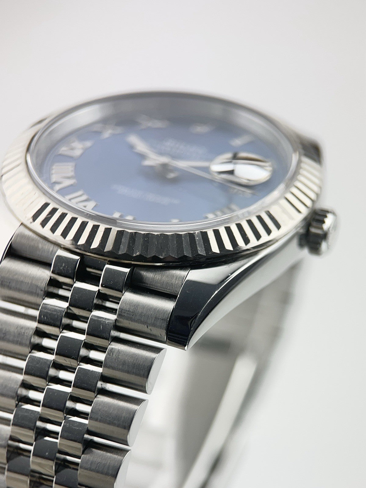 Rolex Datejust 41mm Stainless Steel Jubilee 18k Gold Fluted Blue Dial 126334