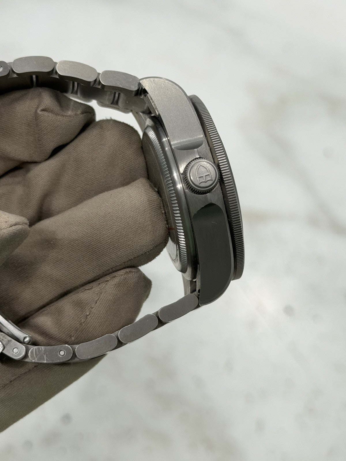 2020 Tudor Pelagos Date Black Dial Titanium Men's Watch 25600TN - Box & Papers