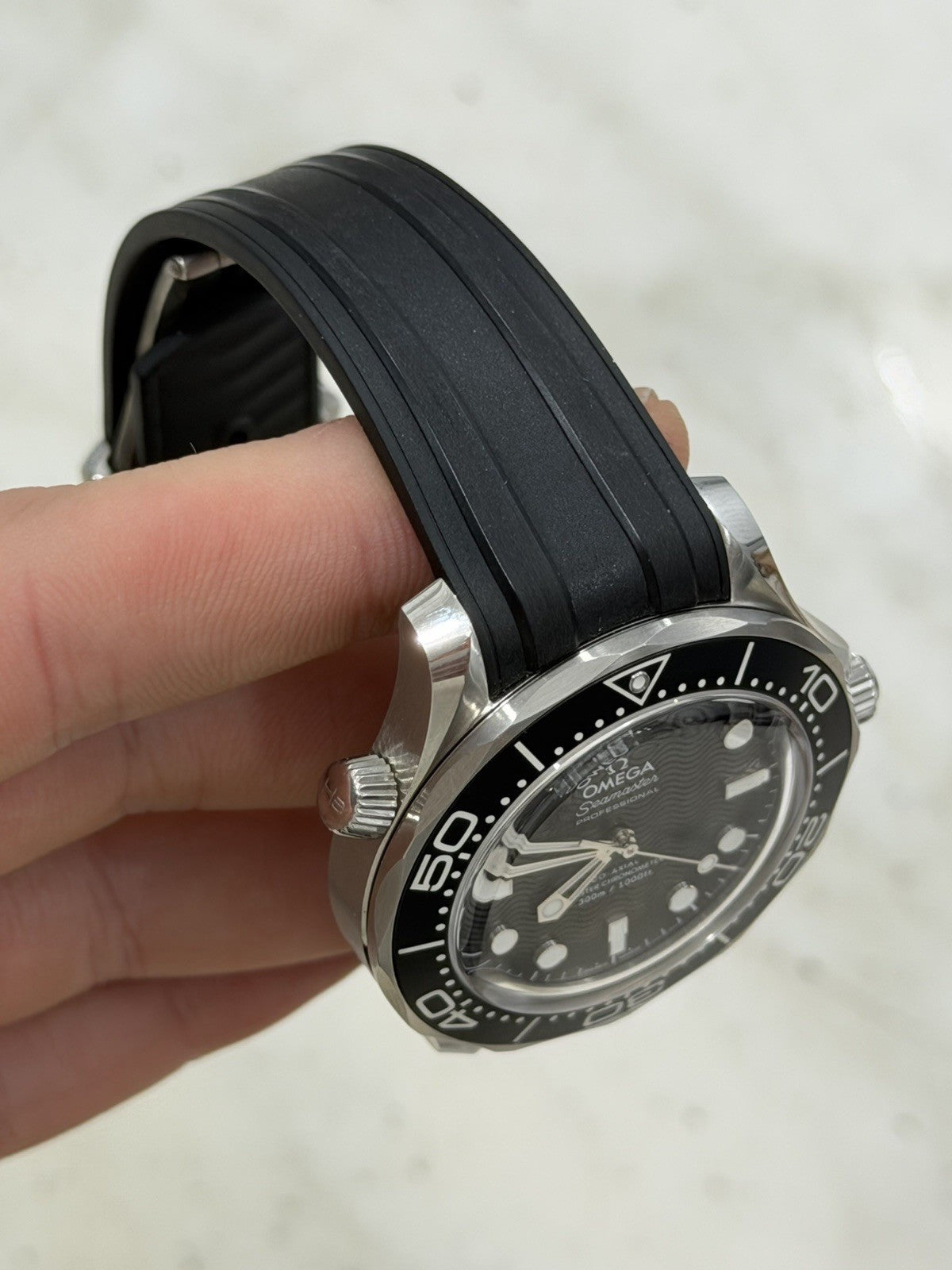 Omega Seamaster Diver Stainless Steel Black Dial 42mm Watch 210.32.42.20.01.003