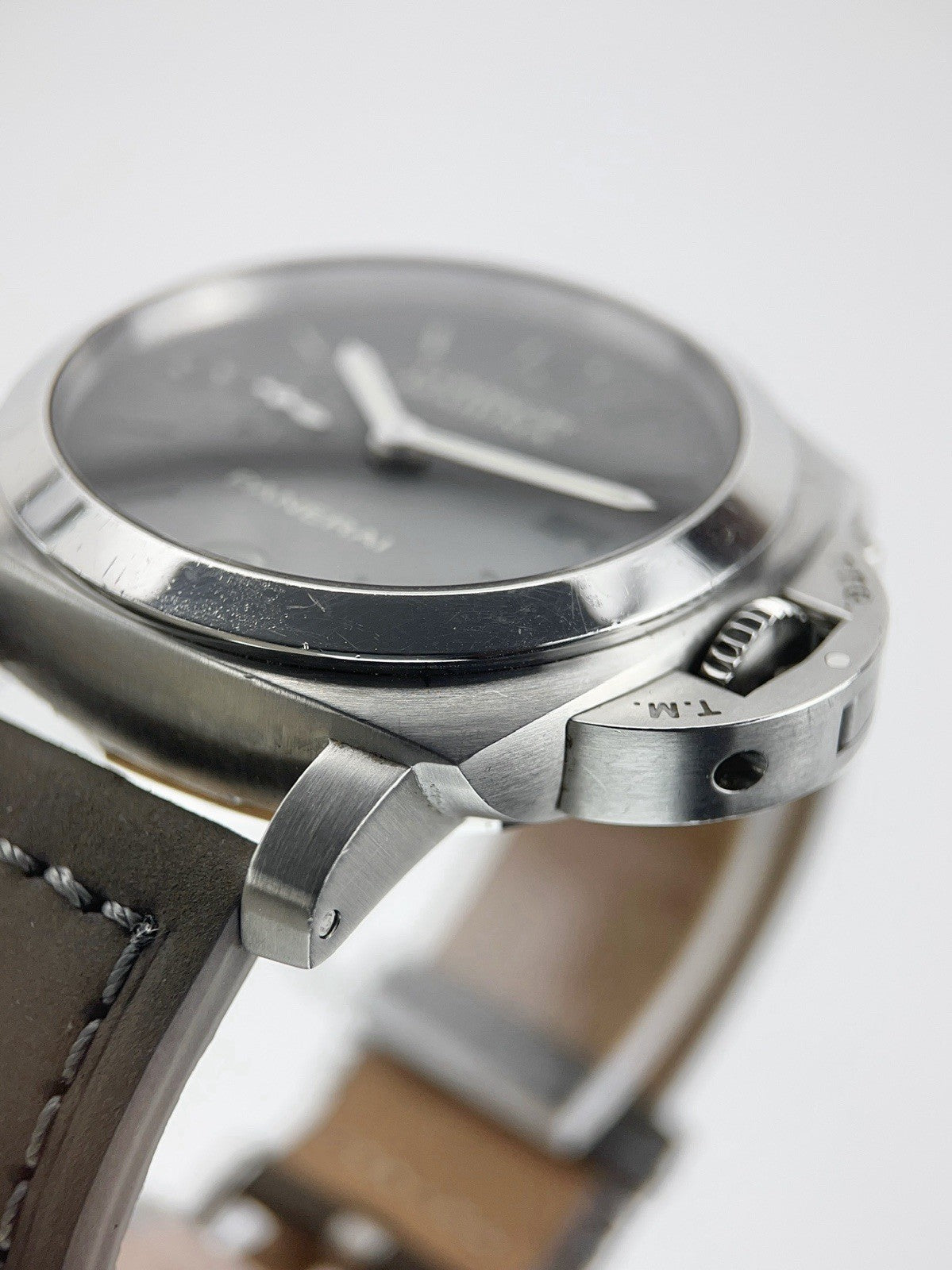 Panerai Luminor Stainless Steel Black Dial 44mm Automatic Mens Watch PAM00312