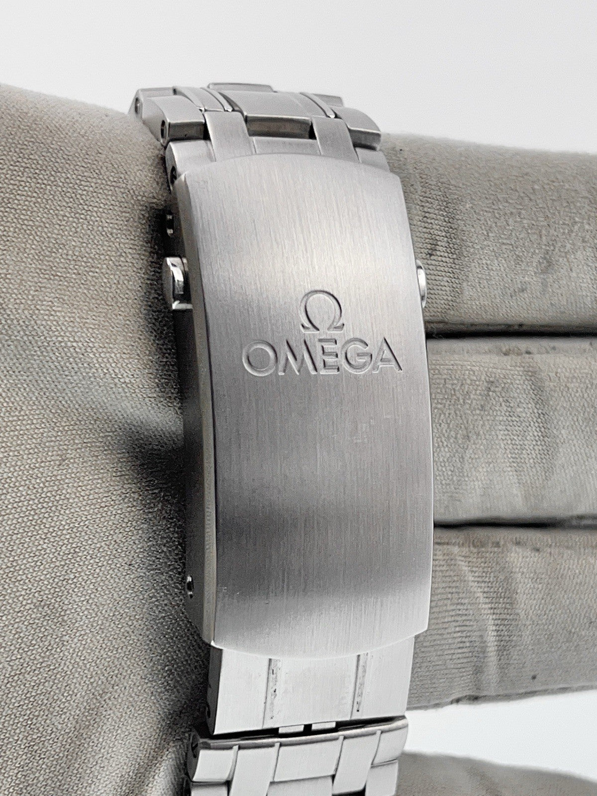 Omega Seamaster Steel Gray Dial 42mm Automatic Mens Watch 210.30.42.20.06.001