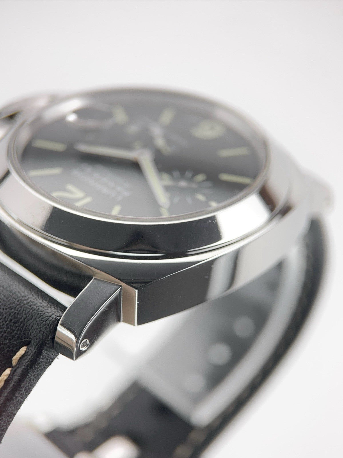 Panerai Luminor Stainless Steel Black Dial 44mm Automatic Men’s Watch PAM01090