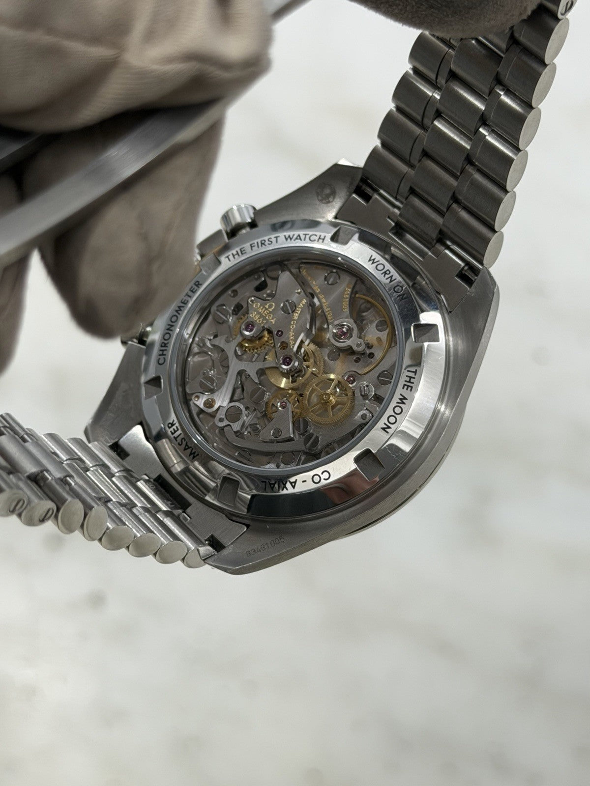 Omega Speedmaster Moonwatch 42mm Black Dial Mens Manual  310.30.42.50.01.002
