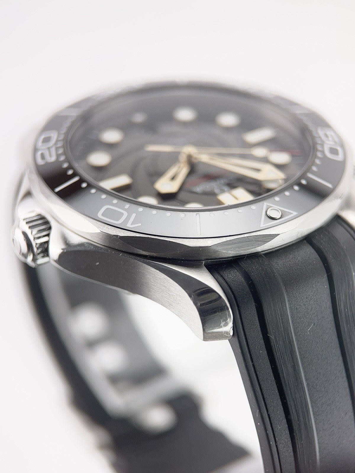Omega Seamaster Steel Black Dial 42mm Automatic Men’s Watch 210.22.42.20.01.004