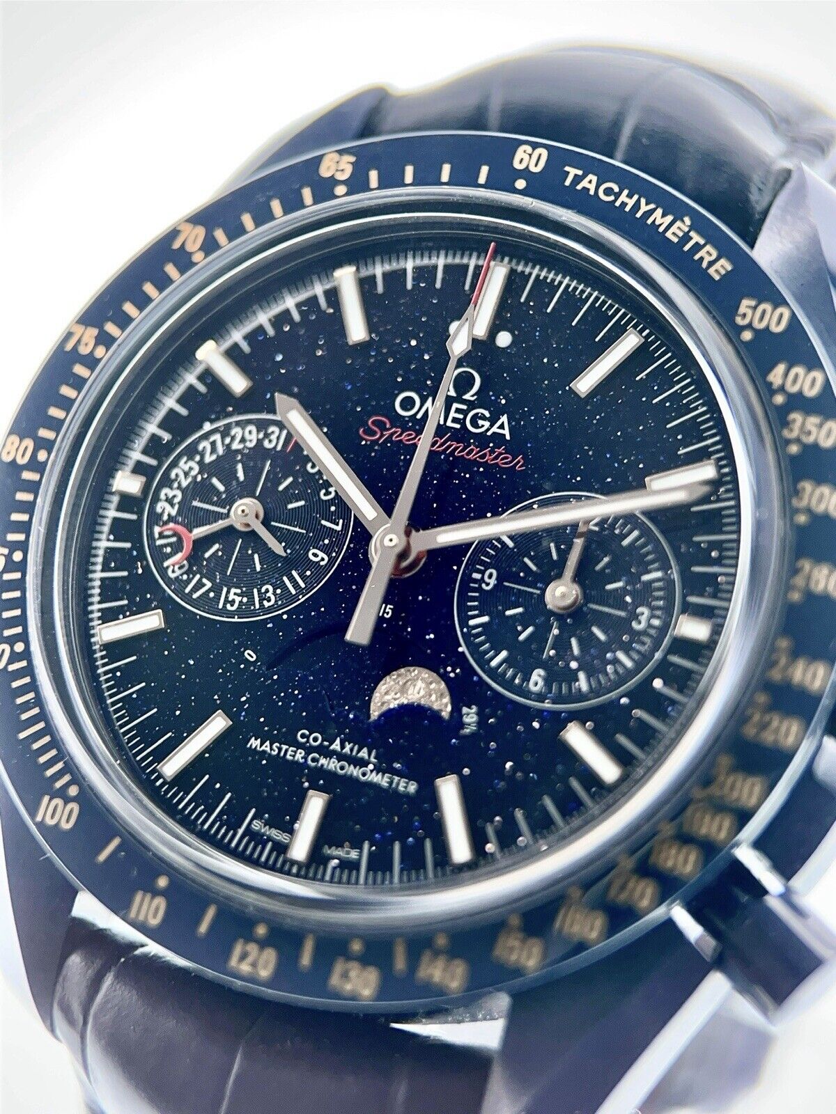 Omega Speedmaster Moonwatch Blue Side Of The Moon Chrono 304.93.44.52.03.002