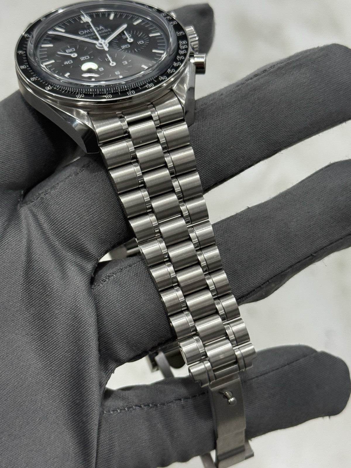 2025 Omega Speedmaster Moonwatch 42mm Black Dial Sapphire 310.30.42.50.01.002