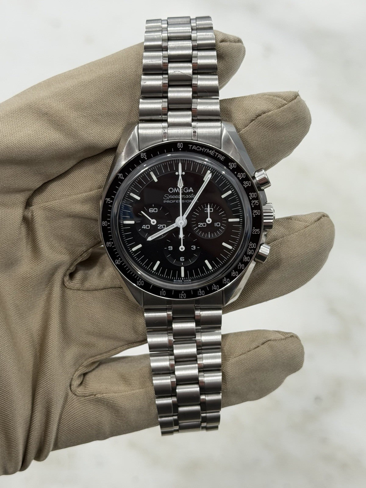 2022 Omega Speedmaster Moonwatch 42mm Black Dial Sapphire 310.30.42.50.01.002