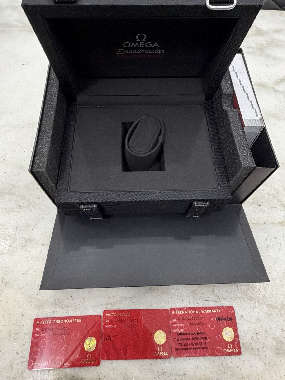 2024 Omega Speedmaster White Dial 42mm Manual Wind Men's 310.30.42.50.04.001