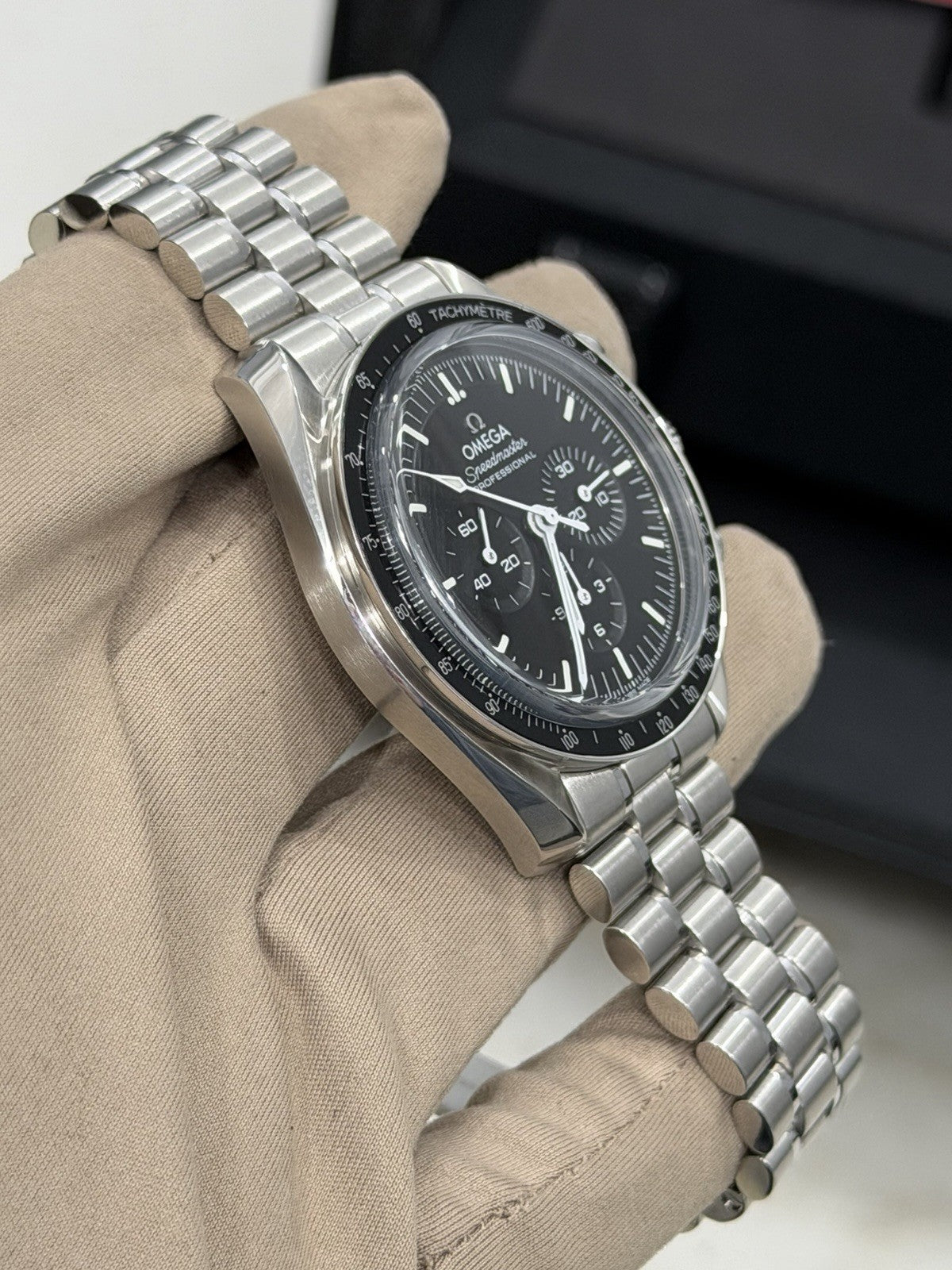 Omega Speedmaster Moonwatch 42mm Black Dial Sapphire 310.30.42.50.01.002