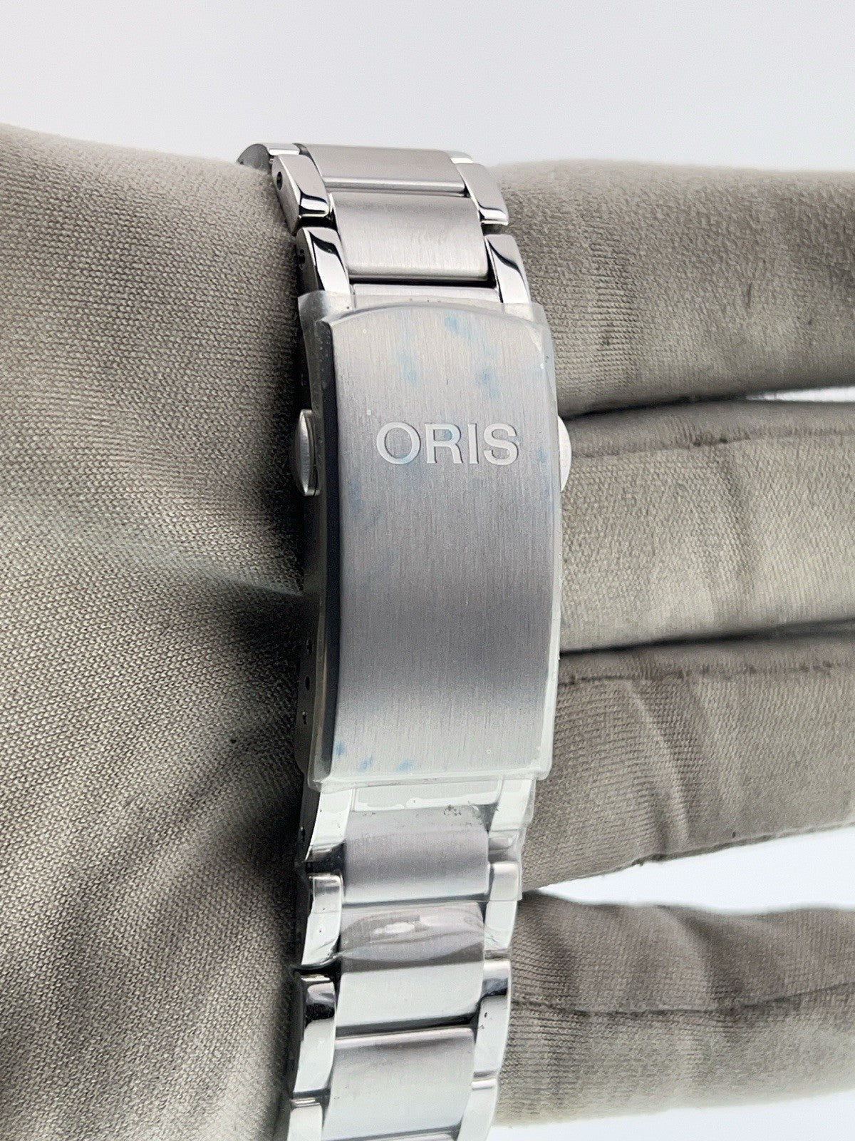 Oris Aquis Date Cal 400 Steel Black Dial 41.5mm Automatic Men's Watch 7769