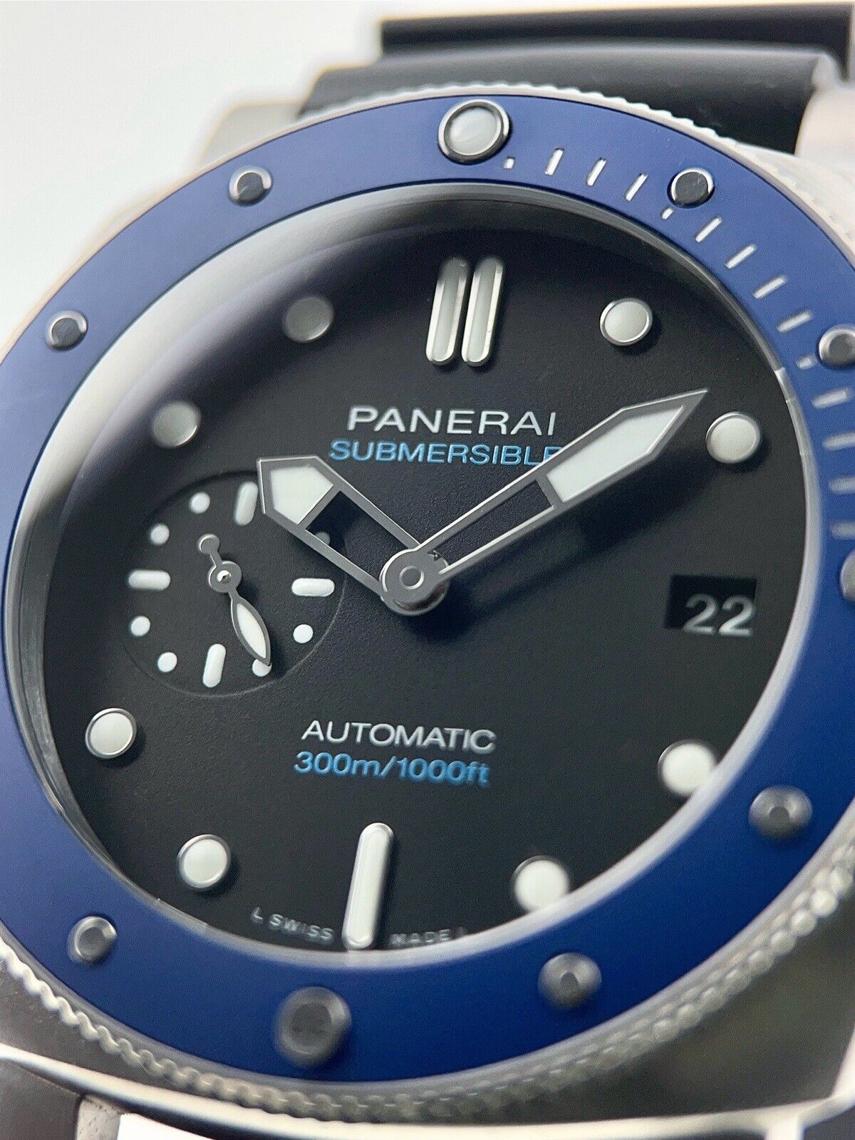 2023 Panerai Luminor Submersible Steel 42mm Automatic Men’s Watch PAM02209