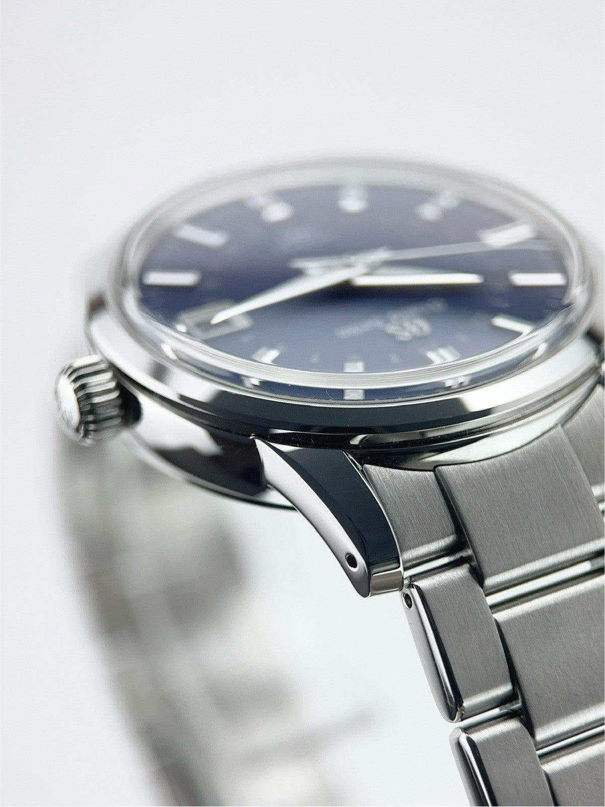 Grand Seiko Hodinkee Stainless Steel Blue Dial 39.5mm Automatic Men’s SBGM239