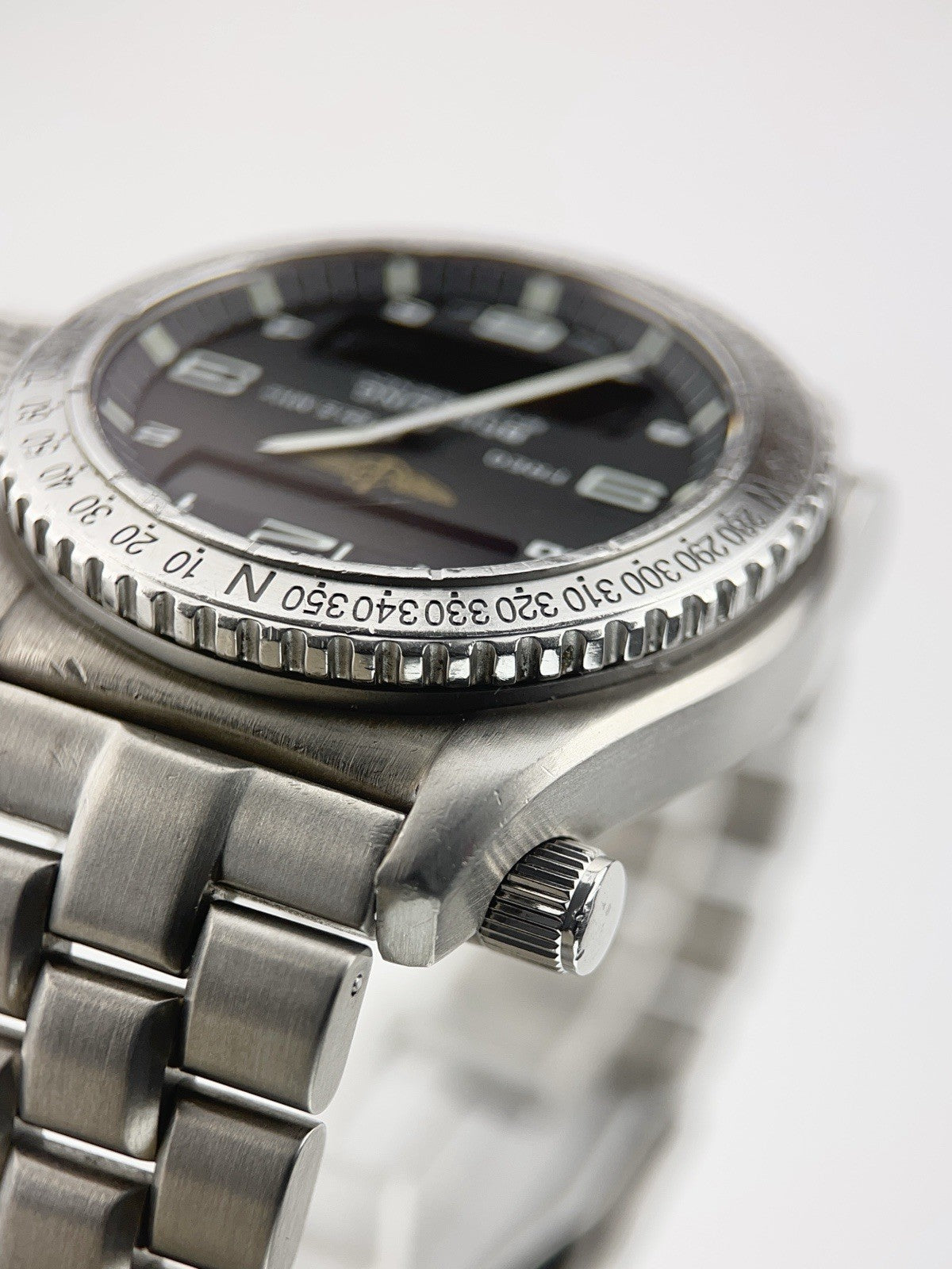 Breitling Emergency Titanium Black Dial 42mm Quartz Men's Watch E56321