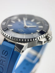 Oris Aquis Date Calibre 400 Stainless Steel Automatic 43mm Men's Watch 7790