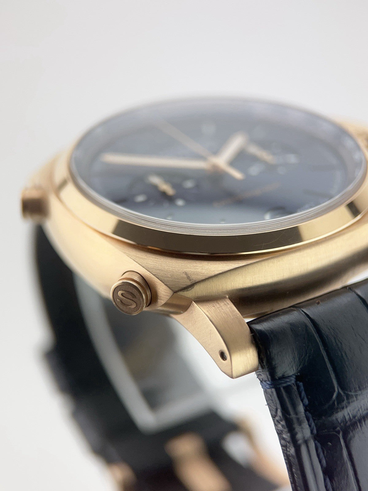 Panerai Luminor Goldtech 18k Rose Gold Blue Dial 44mm Automatic Mens PAM01111