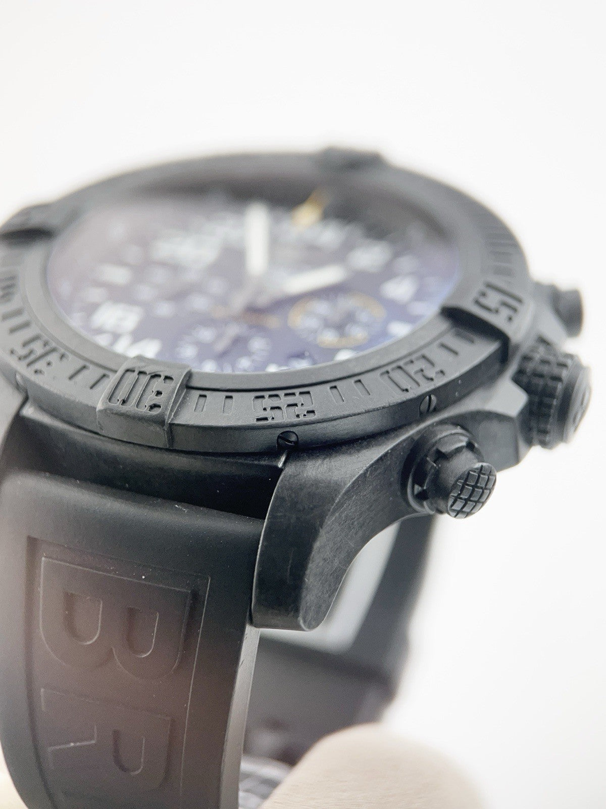 Breitling Avenger Hurricane Breitlight Black Dial 50mm Automatic Men’s XB1210