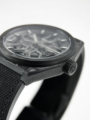 Zenith Defy Classic Black Carbon 10.9000.670/80.R795 Men’s Automatic Watch B&P