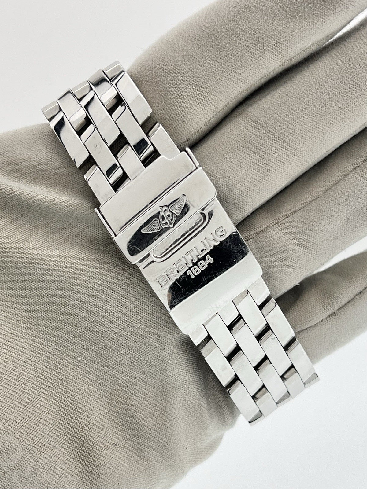 Breitling Astromat Special Ed Steel White Dial 40mm Automatic Mens Watch A19405