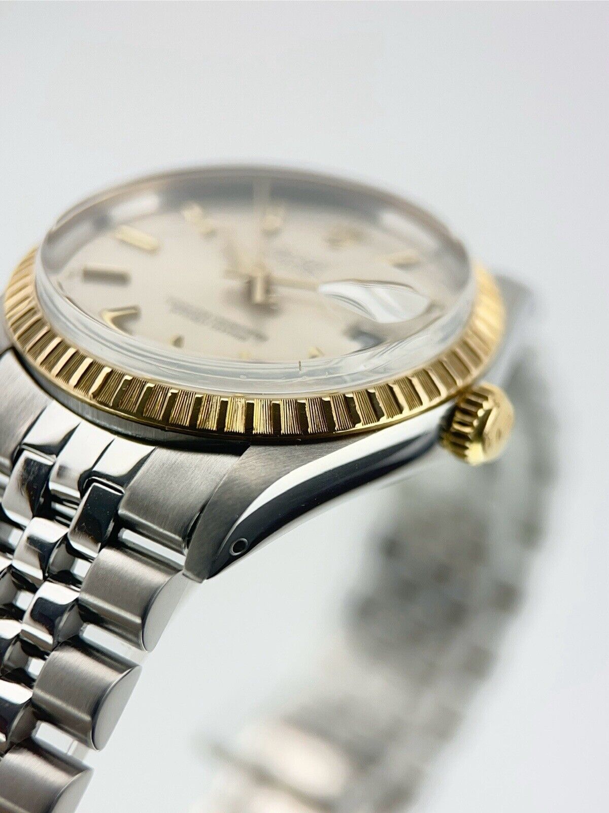 Rolex Date Gold & Steel Silver Color Dial 34mm Automatic Men’s Watch Ref 15053