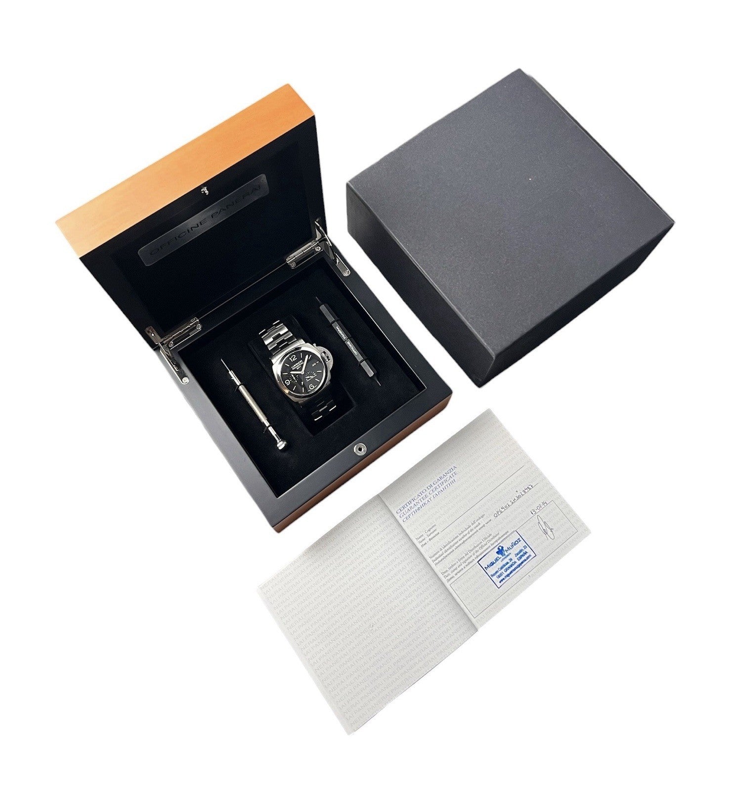 Panerai Luminor Black Dial Stainless Steel 44mm Automatic Men’s Watch PAM00347