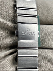 NEW Omega Constellation Quartz 28mm Steel Ladies Watch 131.10.28.60.03.001