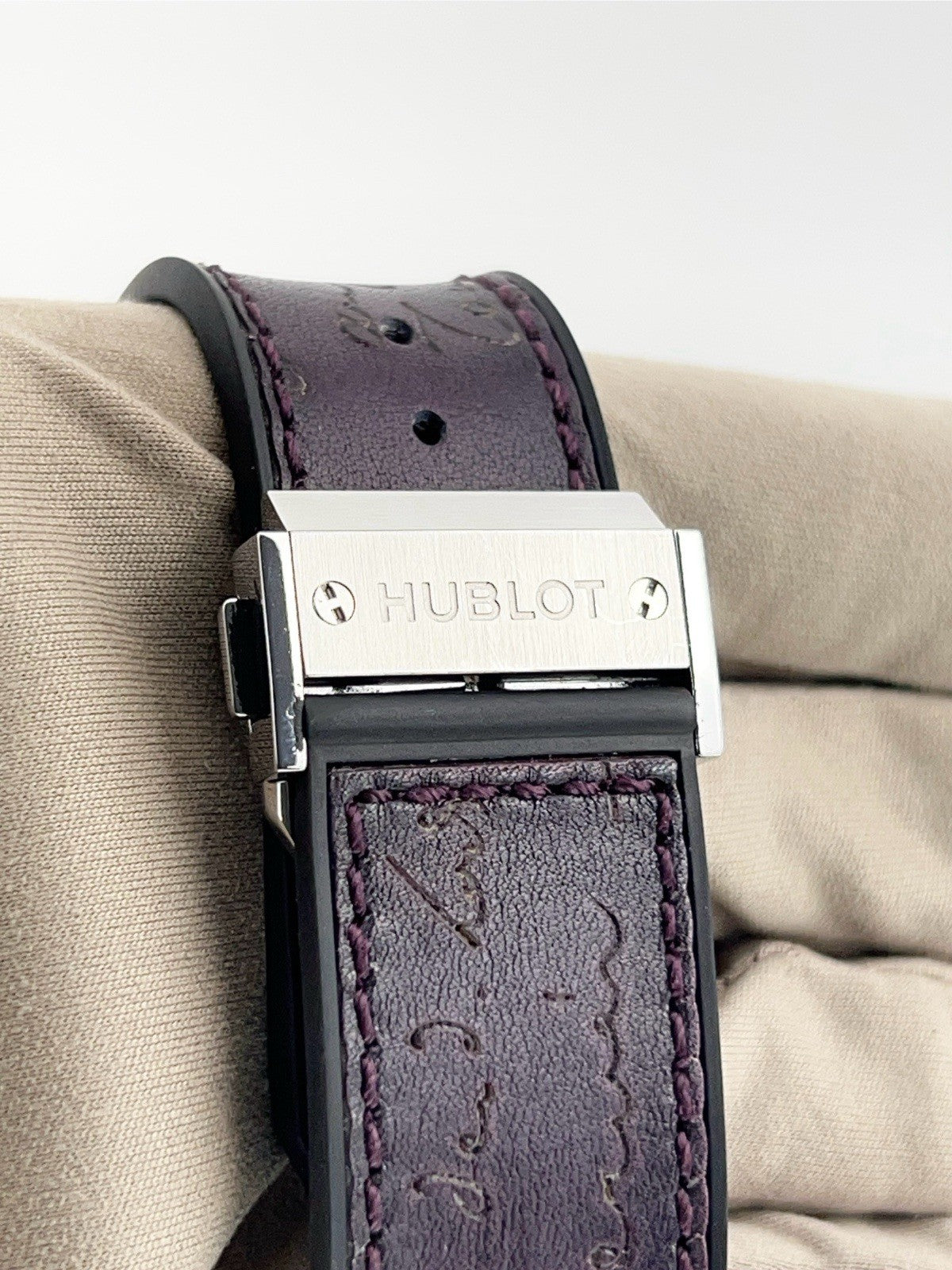 Hublot Classic Titanium Skeleton Dial 45mm Automatic Men's Watch 525.NX.0170.RX