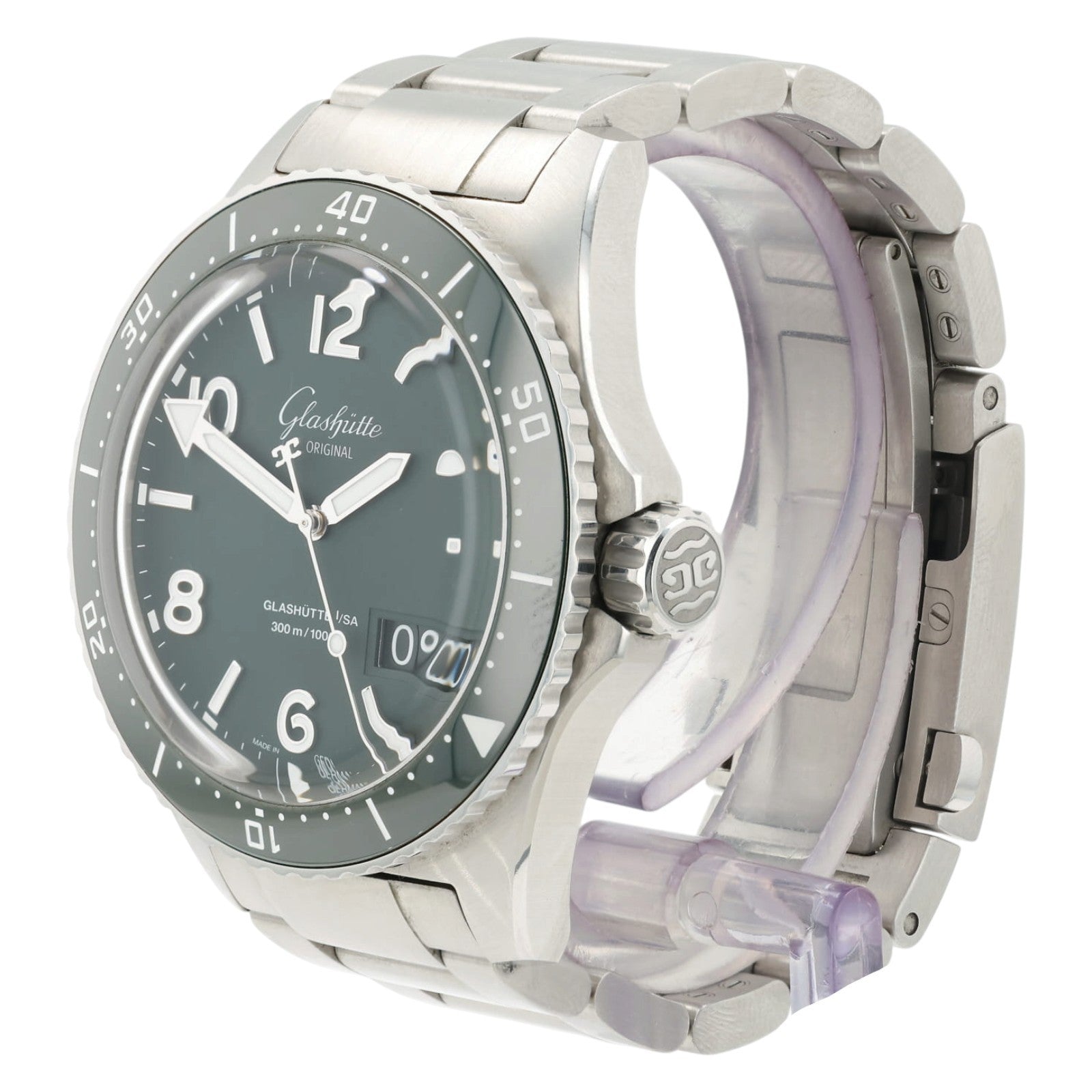 Glashutte Original SeaQ Panorama Date Green Dial Steel 43.2mm 1-36-13-07-83-70