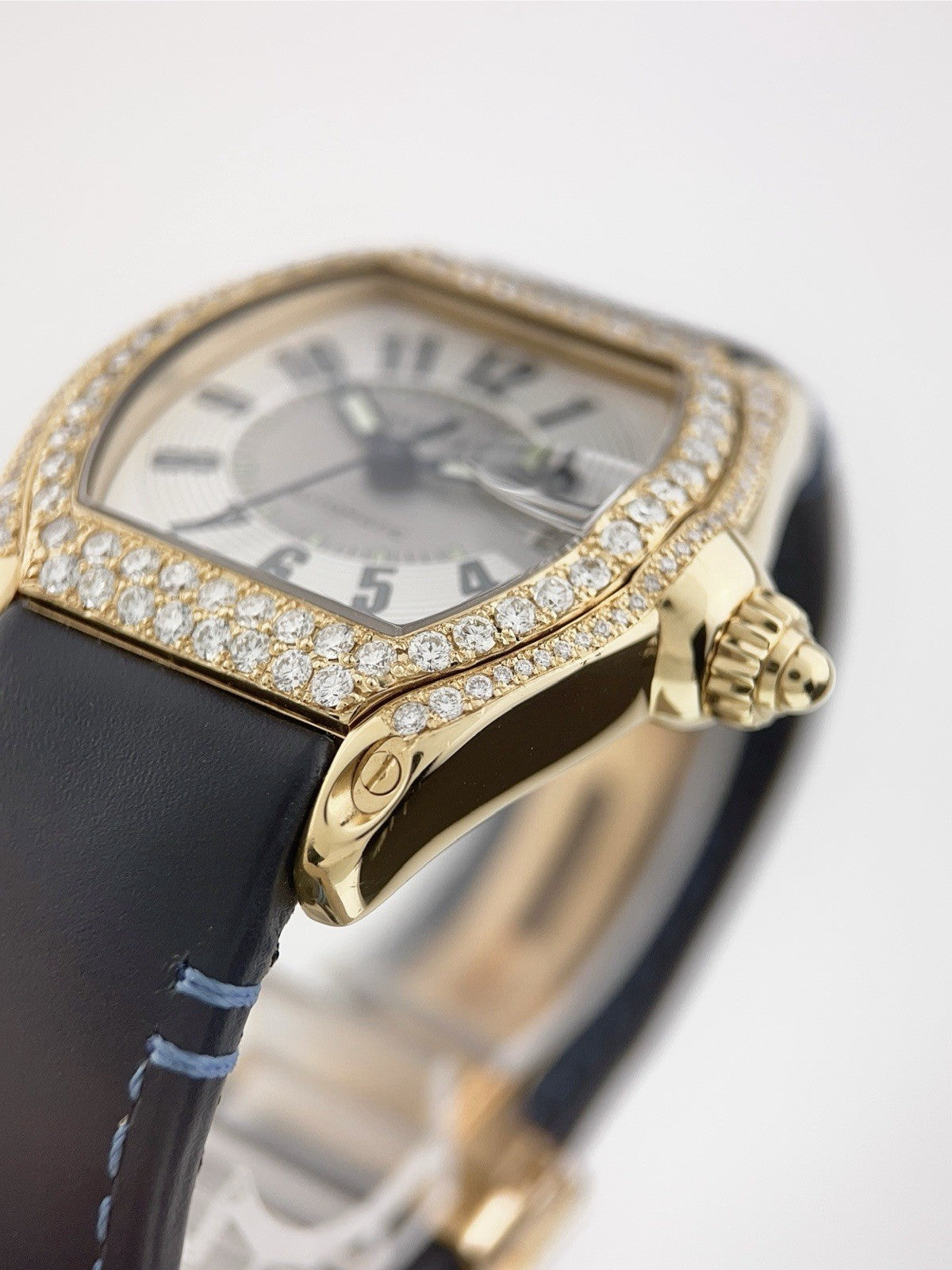 Cartier Roadster 18k Yellow Gold Silver Dial 38mm Automatic Men's Watch W62003V2