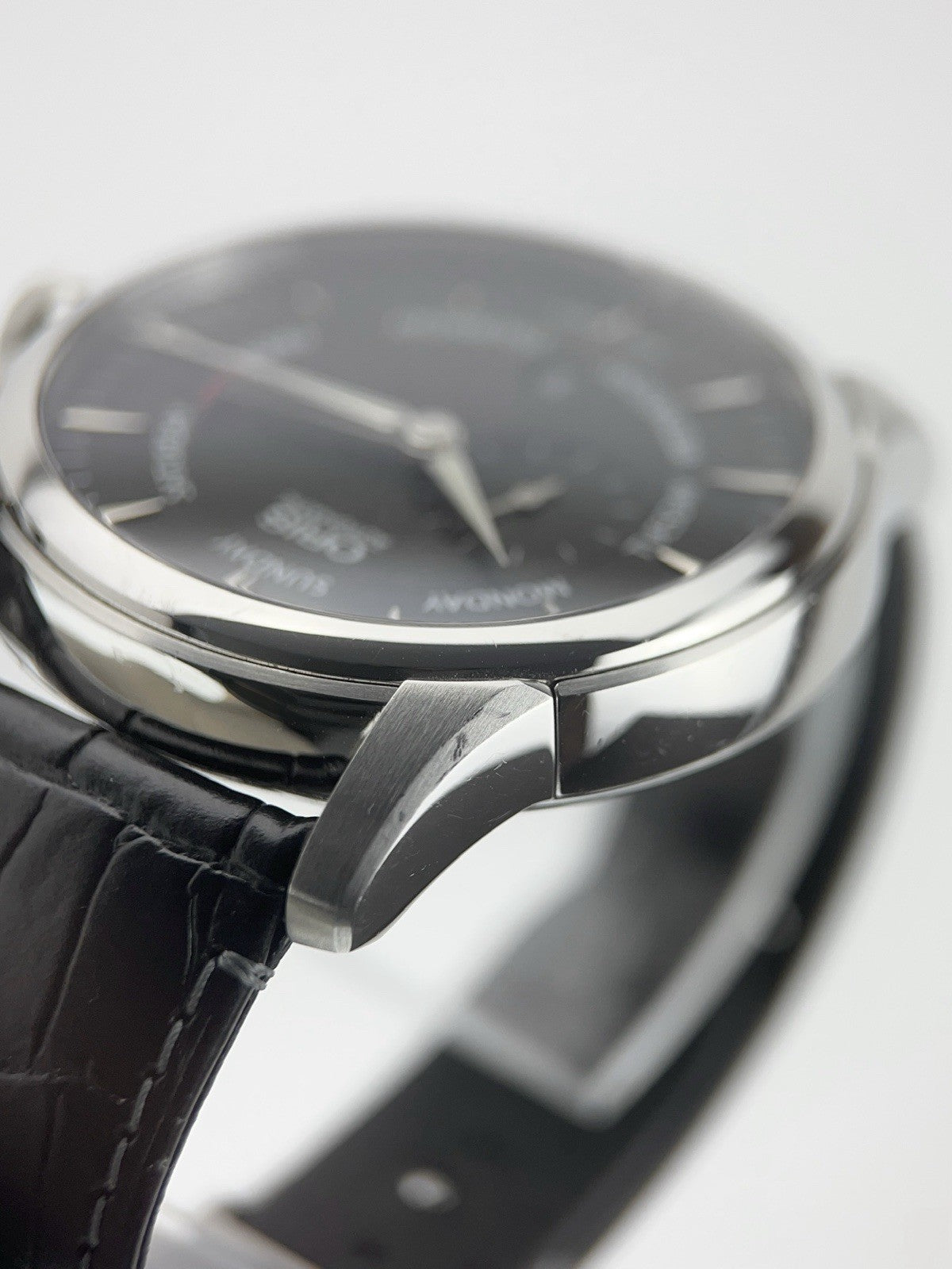 Oris Artelier Pointer Stainless Steel Black Dial 44mm Automatic Mens Watch 7666