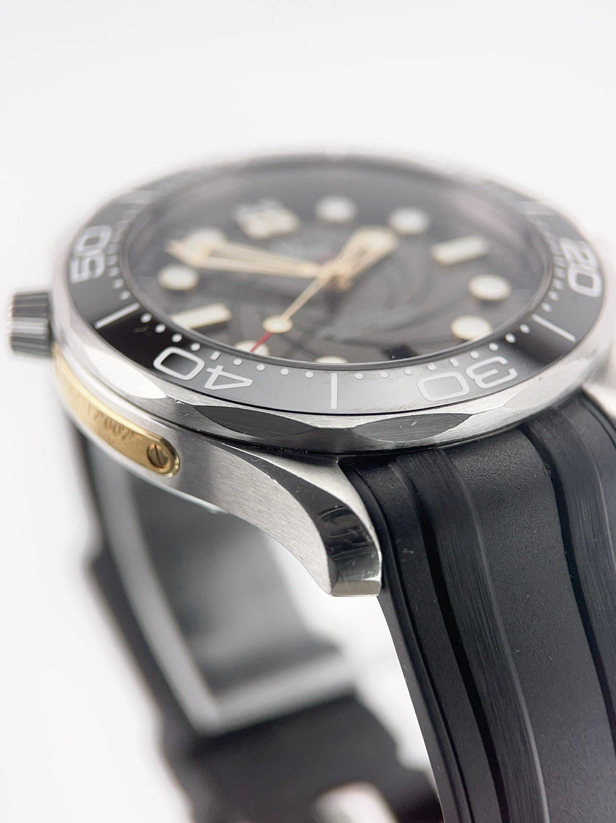 Omega Seamaster Steel Black Dial 42mm Automatic Men’s Watch 210.22.42.20.01.004