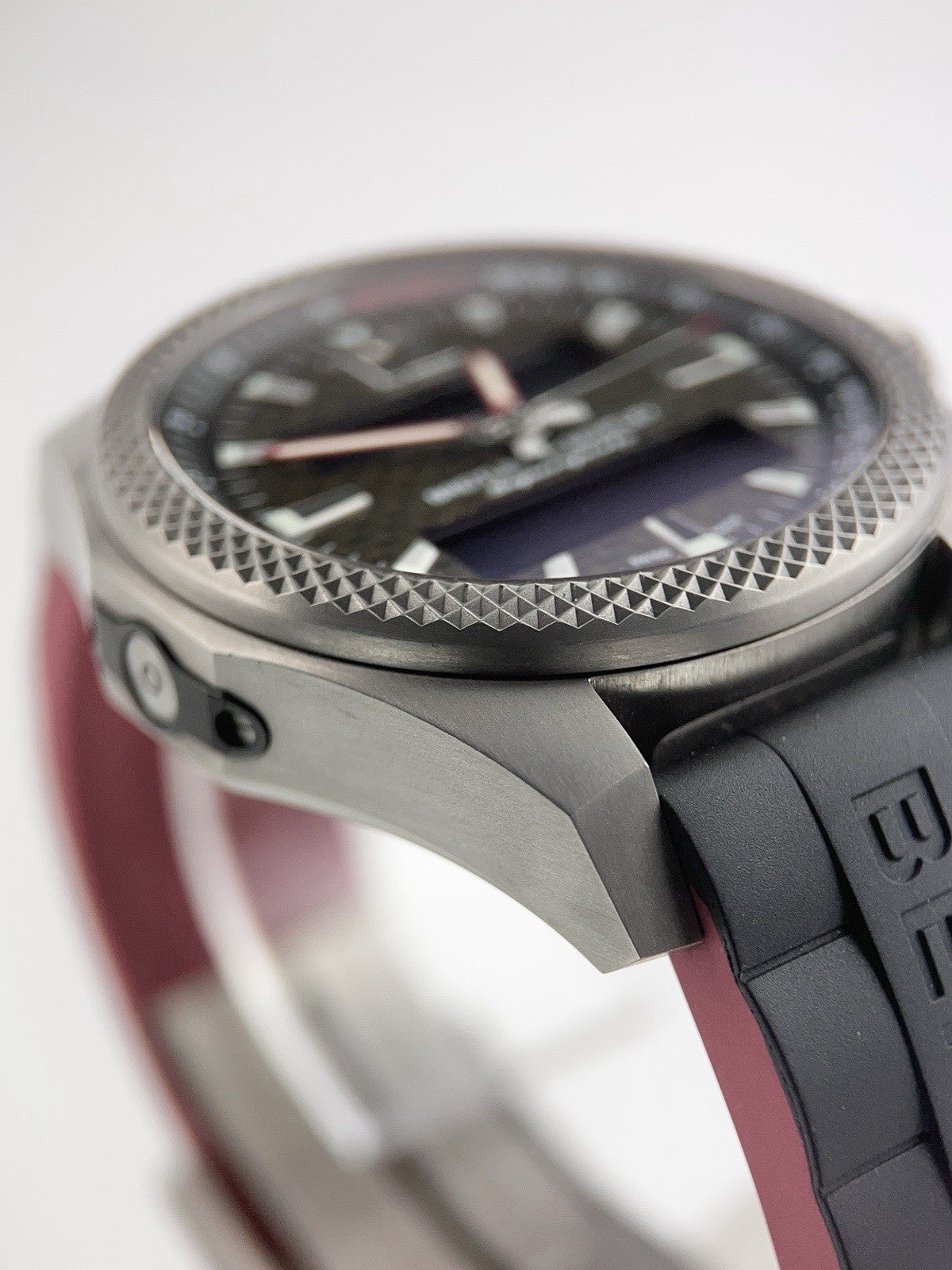 Breitling Bentley Supersports Stainless Steel Black Dial 46mm Quartz Mens EB5520