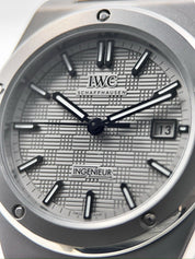 NEW 2024 IWC Ingenieur Titanium 40mm Automatic Men’s Watch IW328904 - Box/Papers