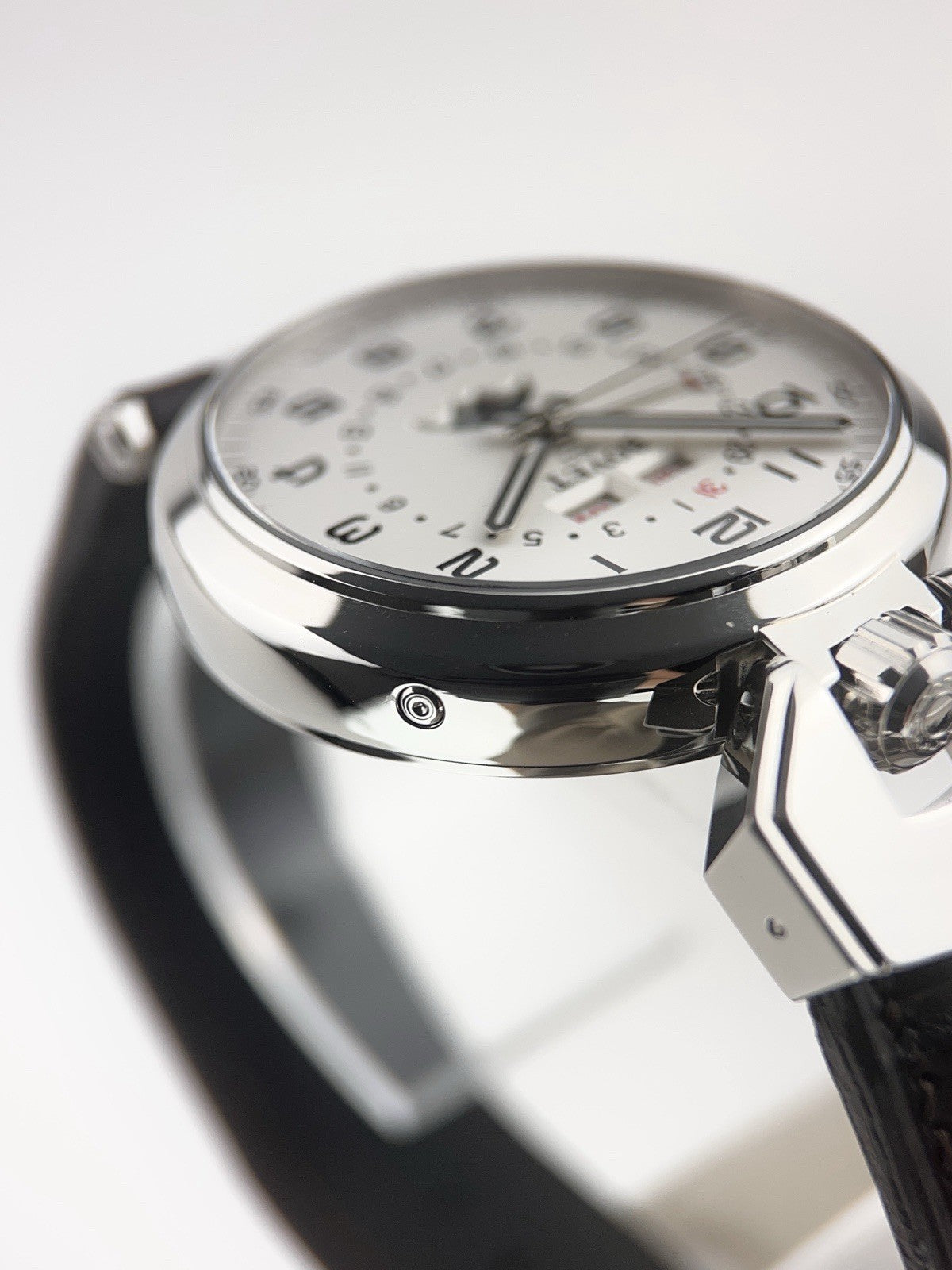 Bovet Sportster Triple Date Steel Silver Dial 40mm Automatic Men’s Watch QA0067