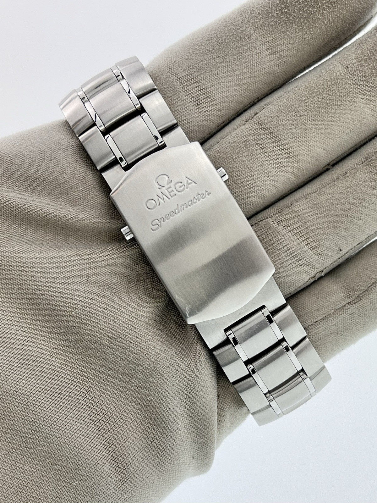 Omega Speedmaster Steel Silver Dial 42mm Automatic Mens 321.10.42.50.02.001