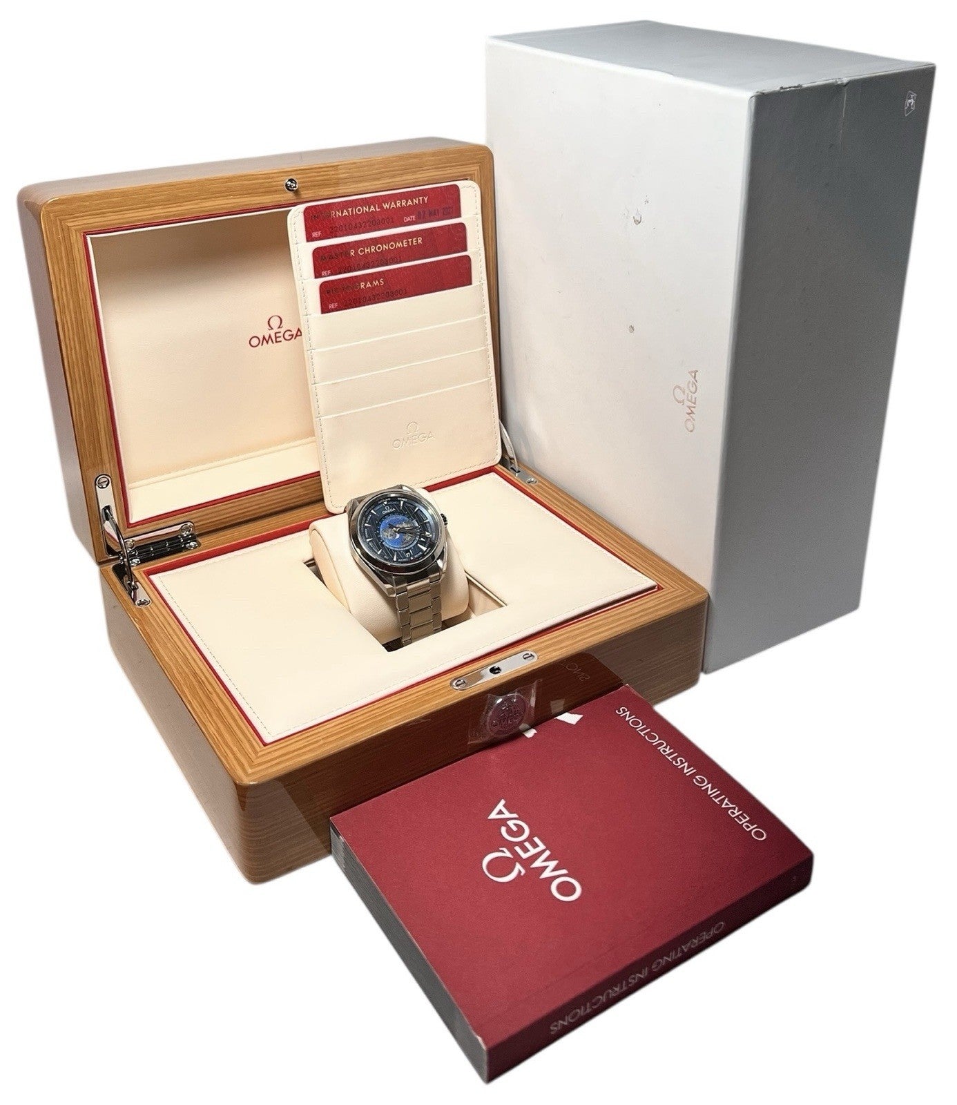 Omega Seamaster Worldtimer 220.10.43.22.03.001