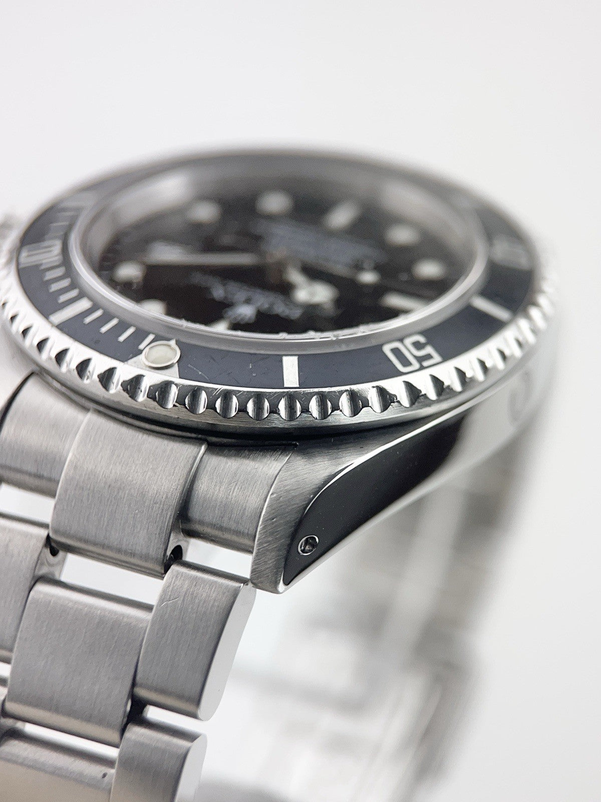 Rolex Sea-Dweller Stainless Steel Black Dial 40mm Automatic Men’s Watch 16600