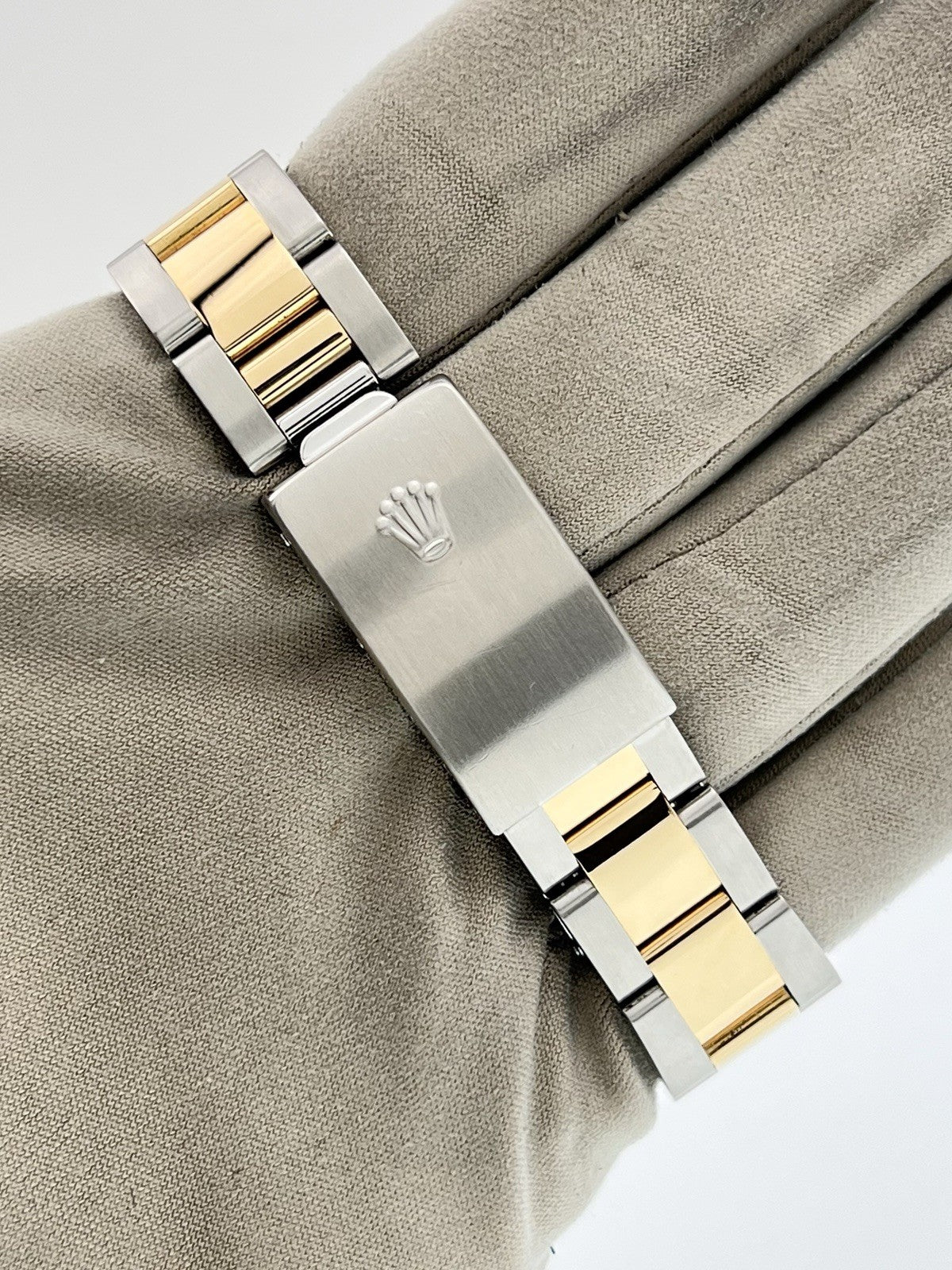 Rolex Oyster Perpetual Gold & Steel Black Dial 34mm Automatic Mens Watch 15223