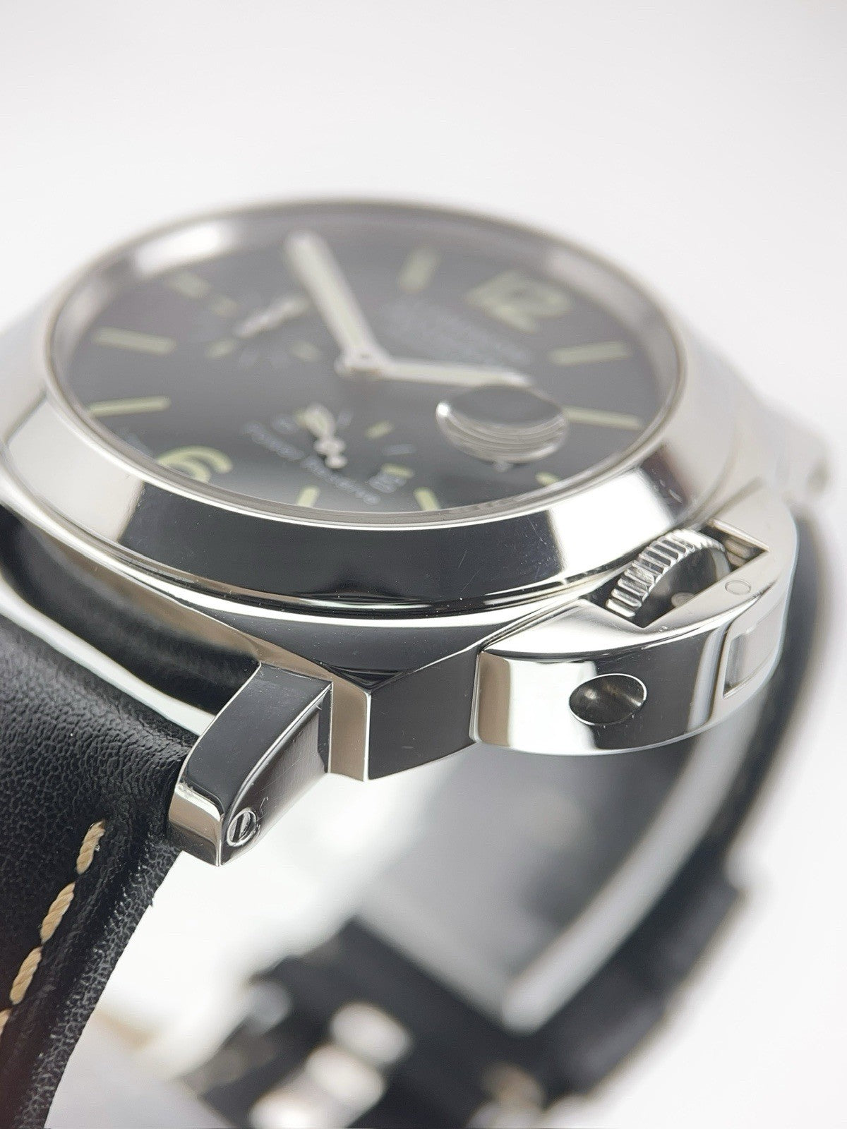 Panerai Luminor Stainless Steel Black Dial 44mm Automatic Men’s Watch PAM01090
