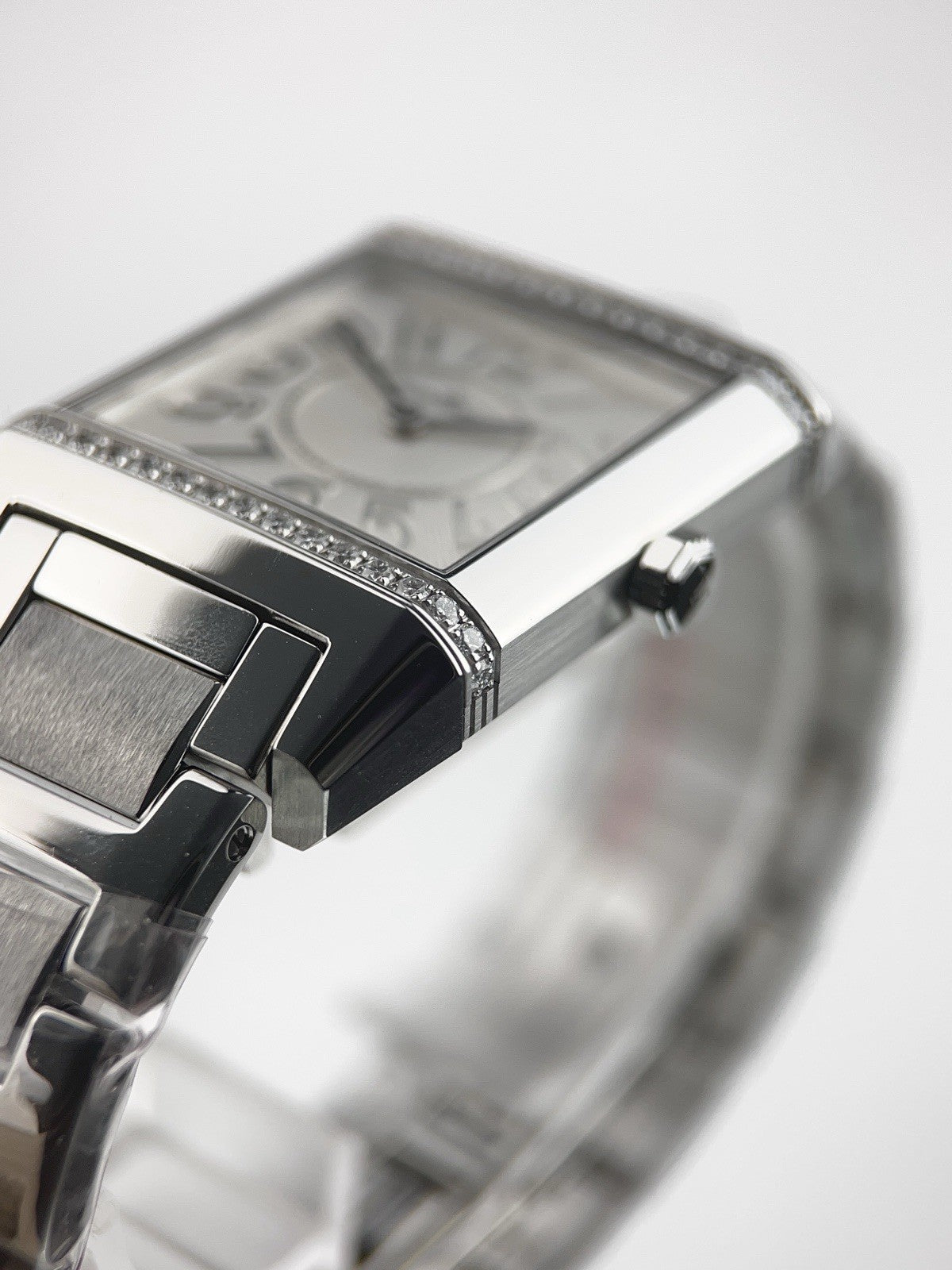 Jaeger LeCoultre Reverso Squadra Stainless Steel Diamond Women's Watch 234.8.47