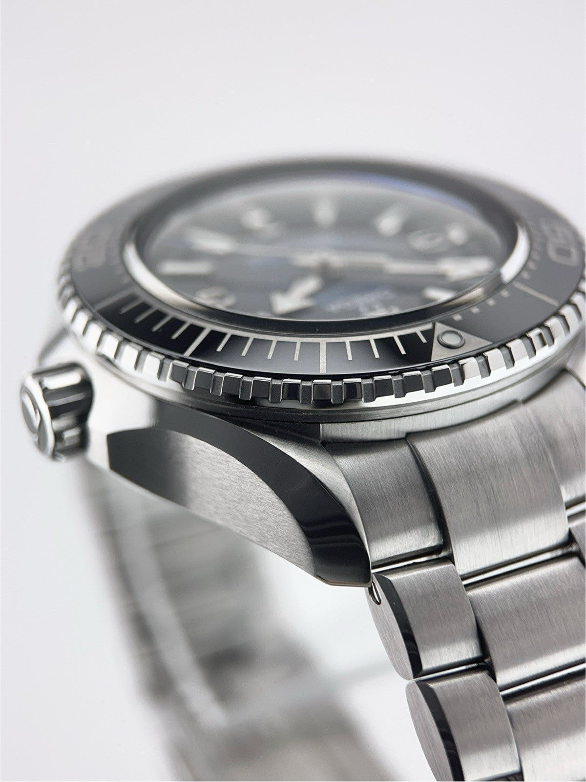 Omega Seamaster Ultra Deep Steel Blue Dial 46mm Automatic 215.30.46.21.03.001