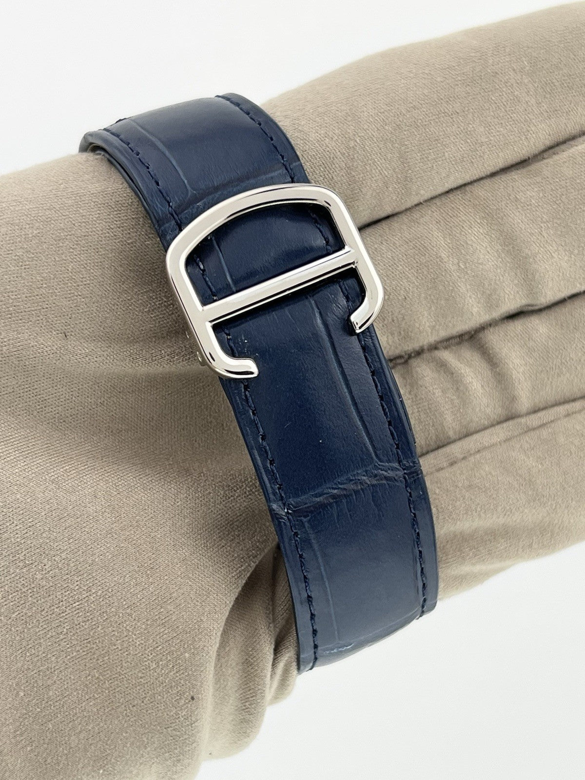 Cartier Ballon Bleu 18k White Gold Silver Dial 42mm Automatic Men’s WE9009Z3