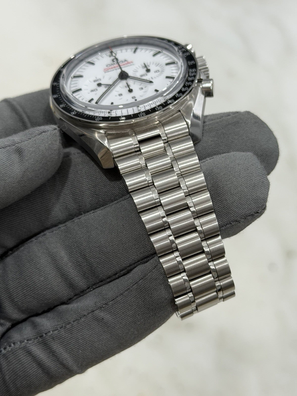 2025 Omega Speedmaster White Dial 42mm Manual Wind Men's 310.30.42.50.04.001