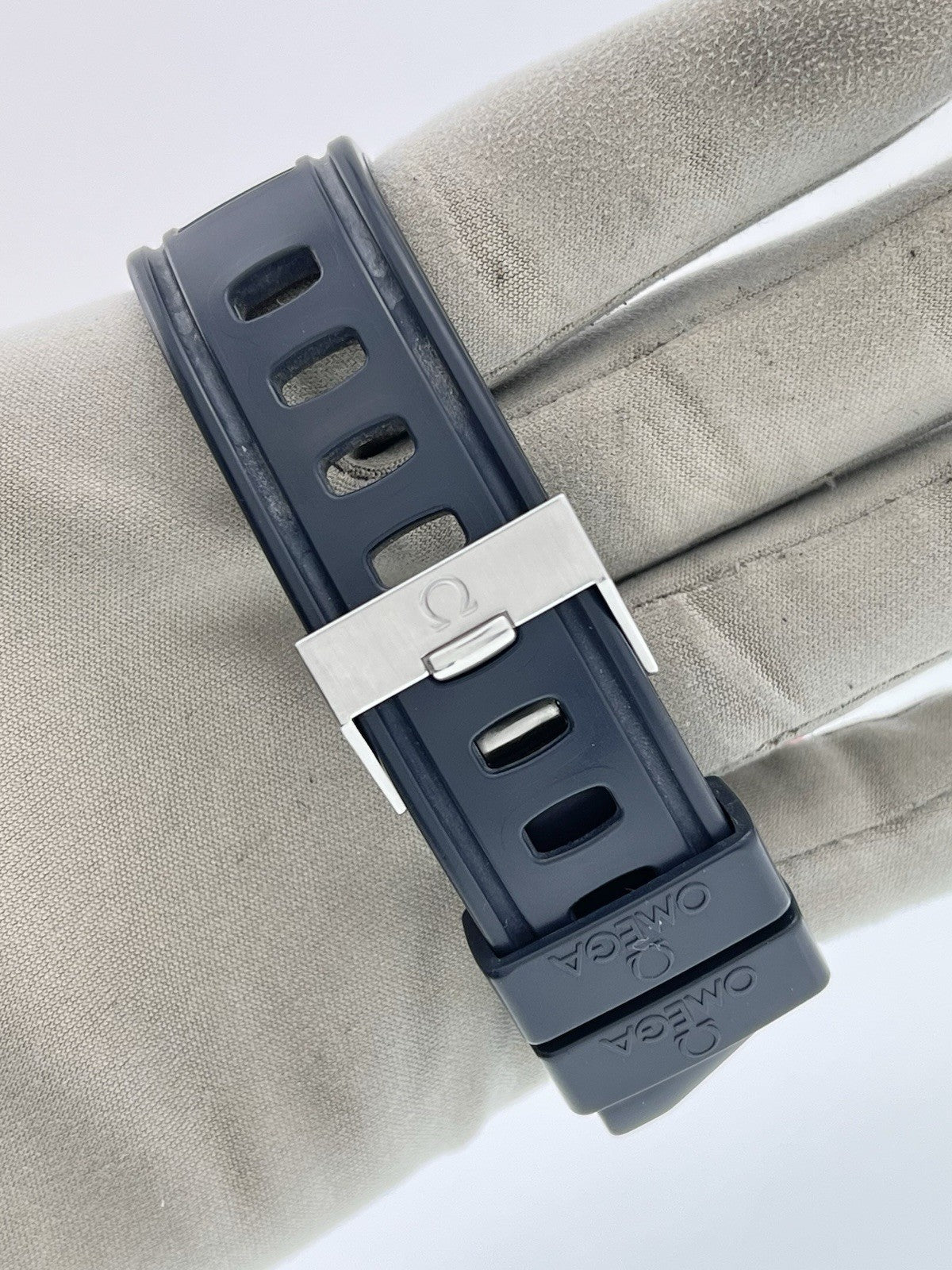 Omega Seamaster Ploprof Steel Blue Dial 45x55mm Automatic Mens Watch 166.077